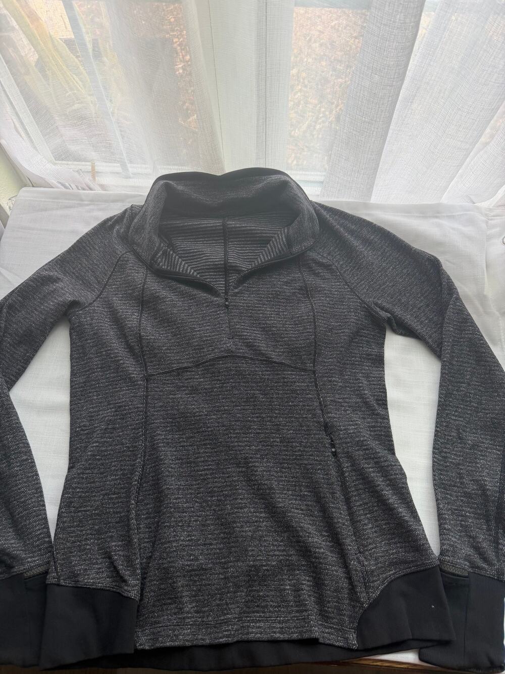 Lululemon Half Zip Long Sleeve Size 10